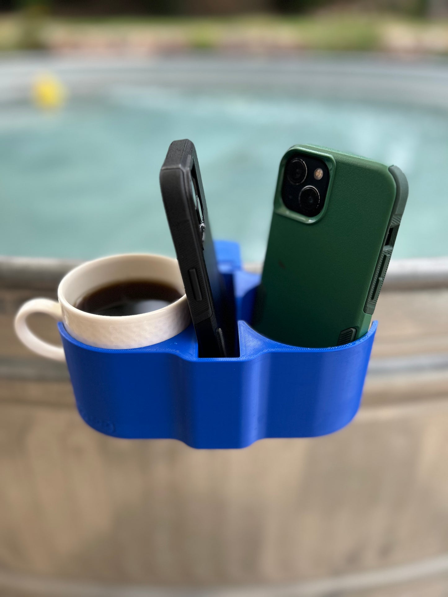 Cup Holder for Galvanized Tank