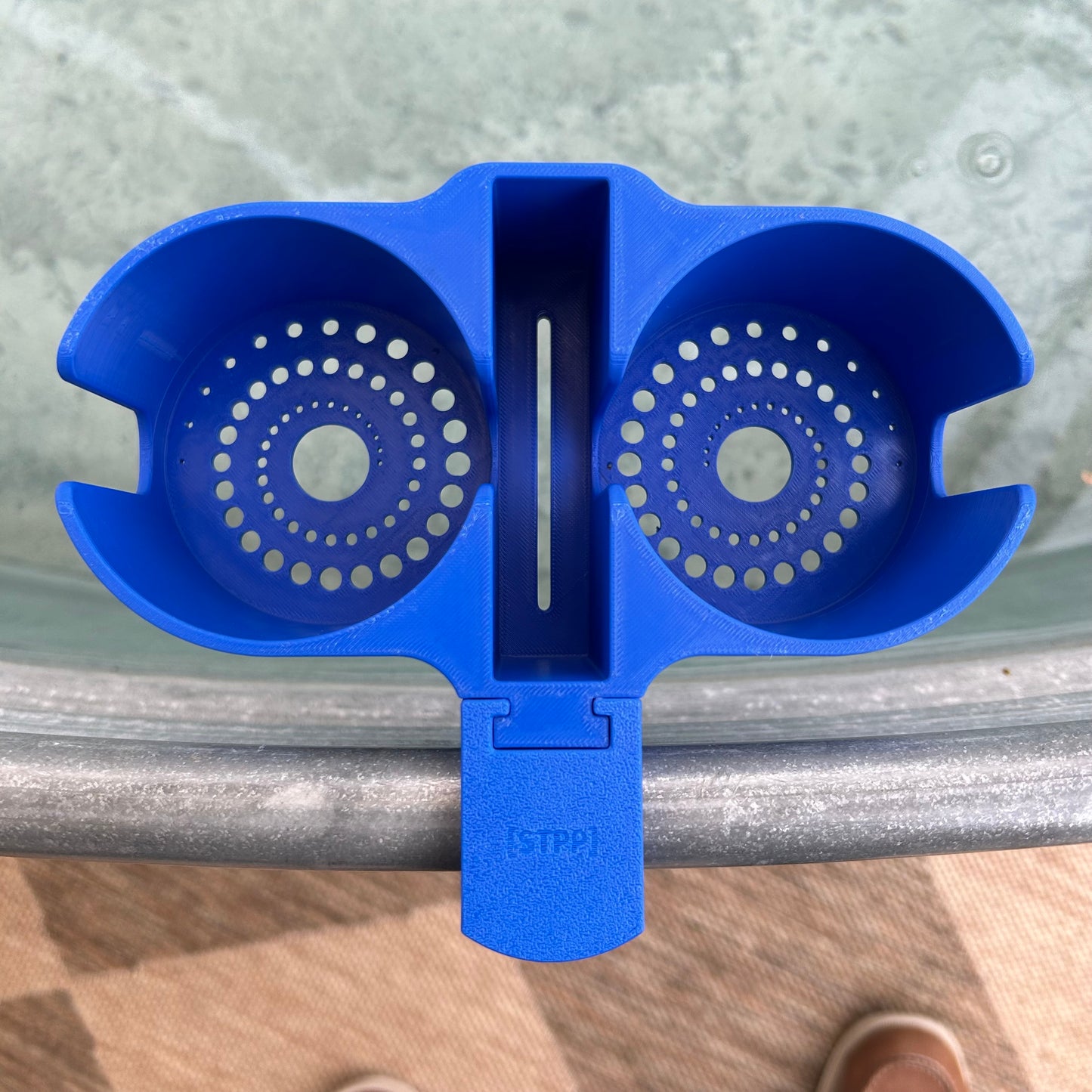 Cup Holder for Galvanized Tank